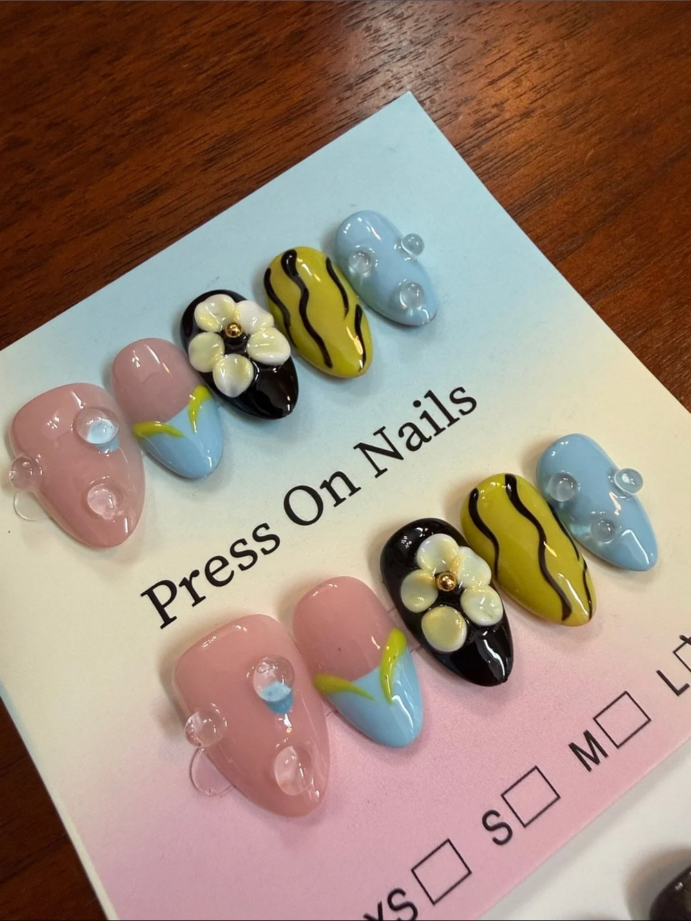 3D Press On Nails Set with Pastel Floral & Shimmery Cat Eye